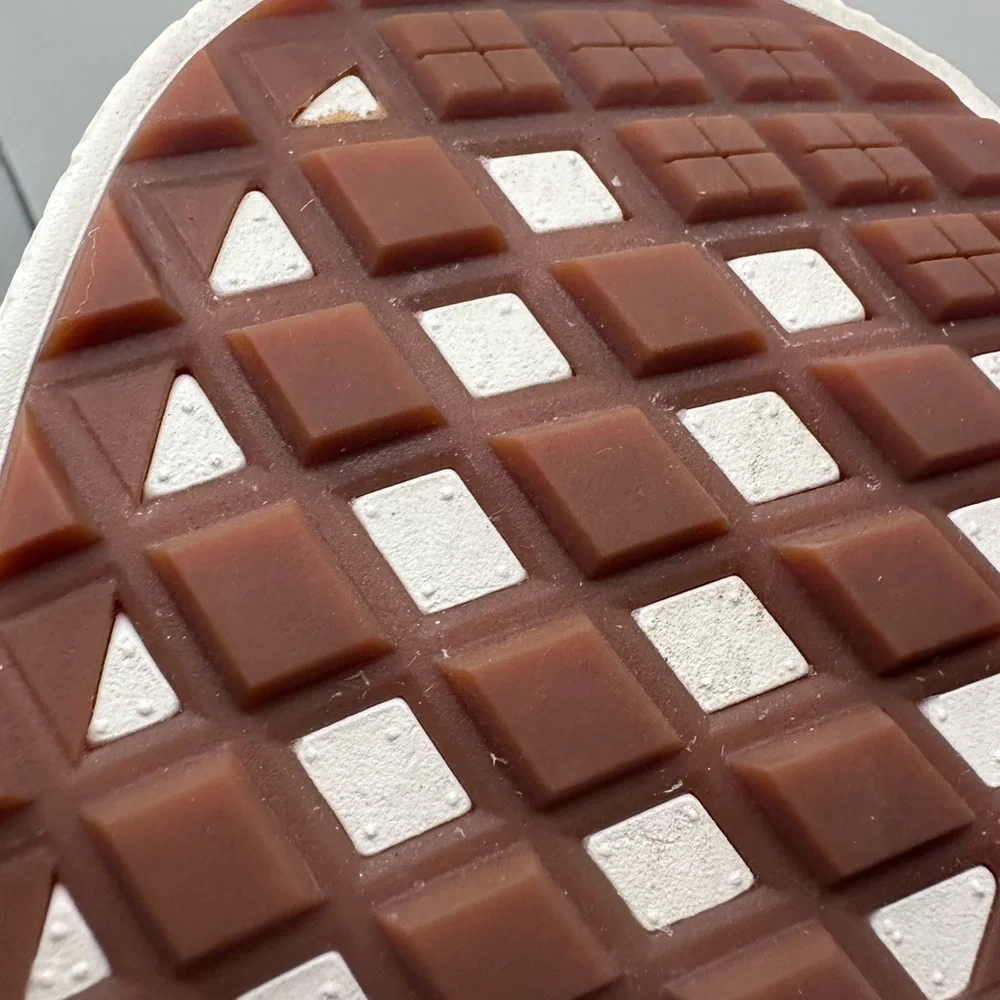 Vans UltraRange VR3 Checkerboard Black White Blue Men’s Sneakers - Picture 4 of 4